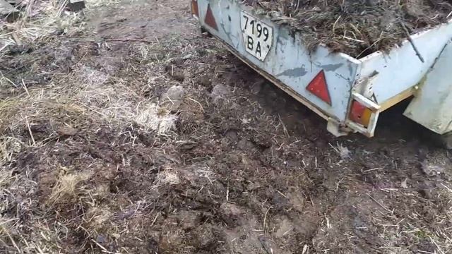 Привезли утеплитель возим навоз. смотреть онлайн
