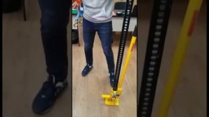 Домкрат реечный автомобильный High-Jack+захват за колесо