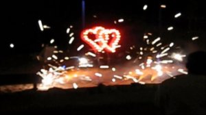 Пиротехническая фигура сердце с  фонтанами. Большой Праздник Саратов