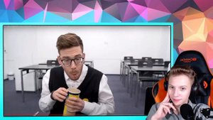 ВЛАД А4 Кто Последний Останется ПОСЛЕ УРОКОВ, Получит 1000$ РЕАКЦИЯ НА ВЛАДА А4