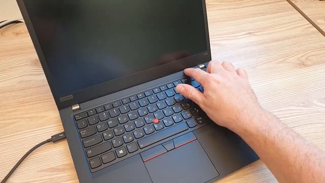 Lenovo #ThinkPad T490 UNBOXED! (4K60FPS) смотреть онлайн