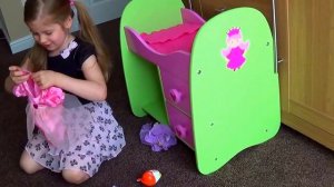 Крутые подарки для Сони на праздник Супер кроватка-шкаф для куклы БЕБИ БОН Kinder Joy