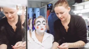 Как наносится театральный грим