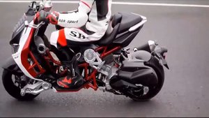 The Monster Scooter (2022 Italjet Dragster 200)