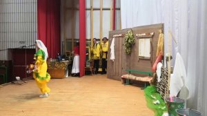 моё выступление. татарский танец Попрыгунья.