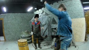 Варю ветки для Камелота в ТЦ МАчта для деревьев в стиле АВАТАР.