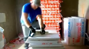 Проект "Мокрый фасад - секреты монтажа" - вычесывание экструдированного пенополистирола (ЭППС).