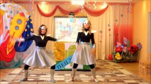 Танец _Роботов - воспитателей_ в детском саду.mp4