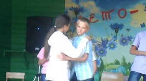 Лагерь имени Веры Терещенко, медленный танец..