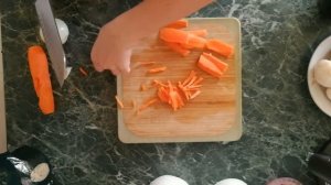 БУЛГУР С ГРИБАМИ И ОВОЩАМИ В ДУХОВКЕ.