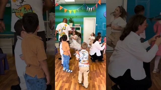 Seven step Dance | Moscow Magicworld Kindergarten смотреть онлайн