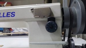 Швейная машинка с тройным продвижением материала Velles 1056.