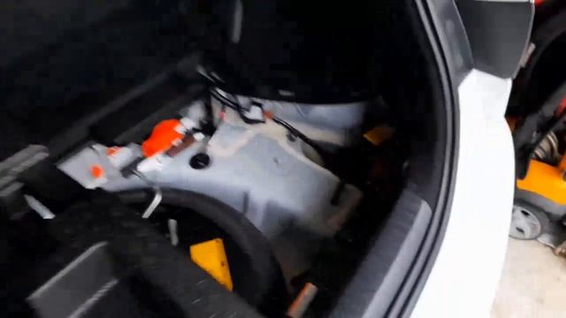 Lexus CT200h Hybrid system check (fixed) смотреть онлайн