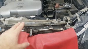 Камри 3.5 V55. Греется на трассе. Моем по быстрому радиатор ДВС. Краткий обзор, пробег 100 000 км.