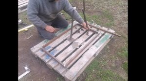 Регулируемая подставка под улей лежак