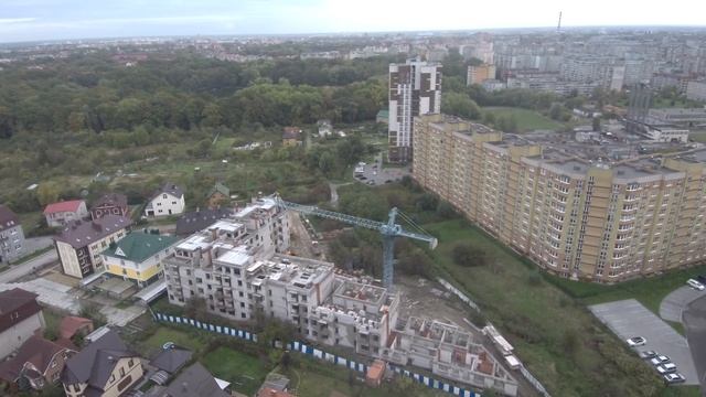 Малоэтажный жилой комплекс на Горького в частном секторе, автономное отопление,кирпич, террасы