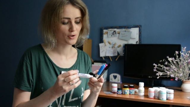 Краски для ткани. Чем я рисую на одежде. смотреть онлайн