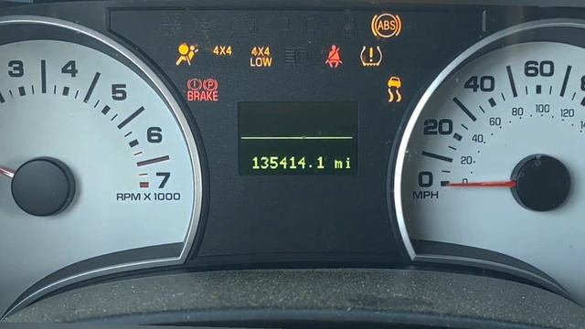 Ford - Explorer Sport Trac - 2010 - Limited: Gauge Cluster Startup Sequence смотреть онлайн