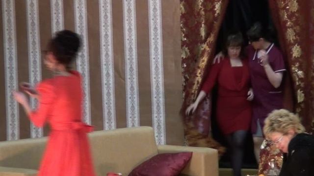 Запись спектакля "ПЯТЬ ЗВЕЗД" (авт.Наталья Землякова, народный театр "Сатирикон" , Туринский РДК)