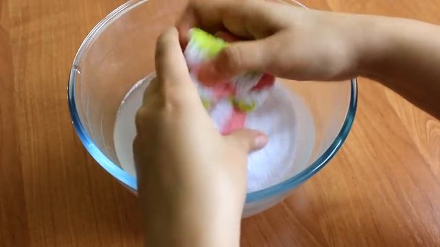 КАК КРАХМАЛИТЬ ВЯЗАНЫЕ ВЕЩИ