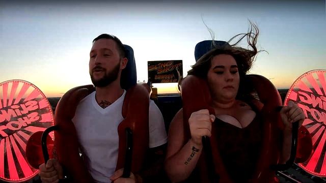 Ryan & Abbey смотреть онлайн