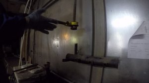 Как нарезать резьбу на стальной трубе с помощью клуппа.