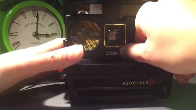 Обзор на Polaroid 600 Land camera autofocus 660 смотреть онлайн