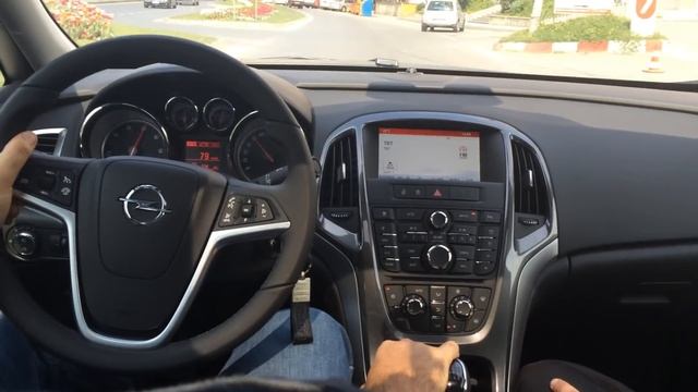 Opel Astra Sedan 1.6 CDTI 136 HP Test 2 смотреть онлайн