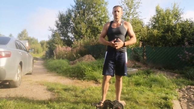 Ноги с гантелями /Тренировка ног дома #ноги #упражнениянаноги #тренировкадома
