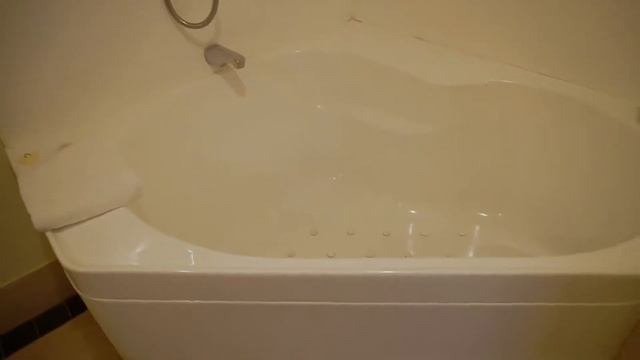 New Zealand Road Trip Ep 1 - New Plymouth смотреть онлайн