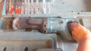 Makita Recipro Saw JR3050T