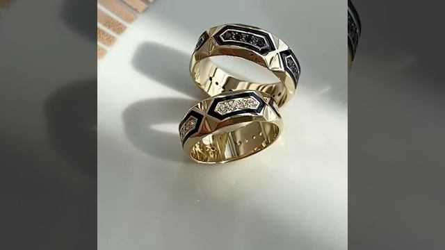 Обручальные кольца из желтого золота с бриллиантами и чернением смотреть онлайн