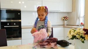 НЕВЕРОЯТНАЯ РАСПАКОВКА ИГРУШКА Пушистик ПОТЕРЯШКА / WHO WILL RESCUE?