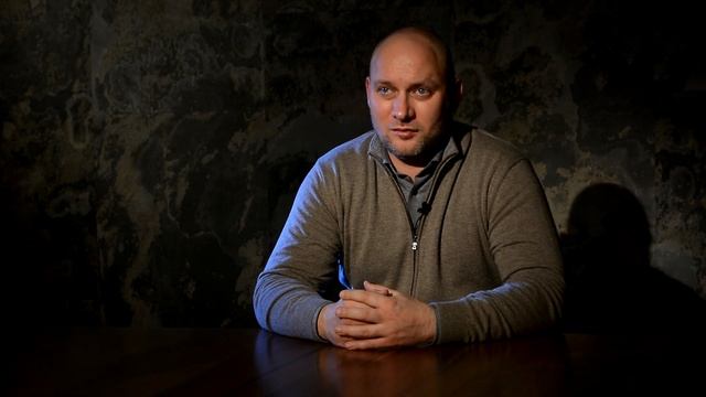 О новых трамваях, елочных базарах, и обмене использованных ёлок на конфеты смотреть онлайн