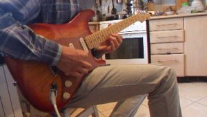 American Fender Stratocaster 50 Anniversary, Ash, Noiseless pickups, Kiev