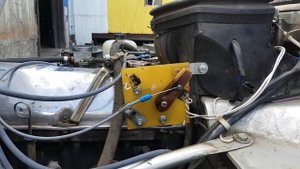 Автоматический подсос карбюраторных двигателей