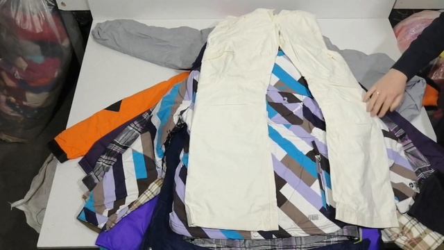 SKI (Лыжники) | SRS COMPANY (СРС КОМПАНИ) | Оптовая продажа секондхенд | смотреть онлайн