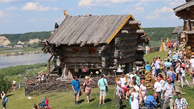 Canon EOS 70D штатный объектив 18 - 55mm IS STM смотреть онлайн