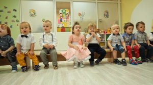 8 марта Николь в садике