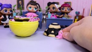 Самая умная девочка в школе! Куклы ЛОЛ Сюрприз | Игрушки LOL Surprise dolls