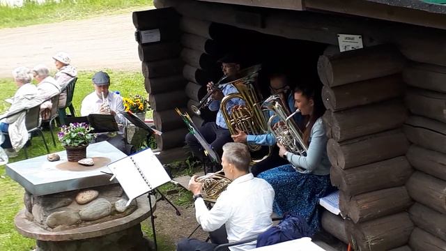 Kansanlaulukirkko+Huttulan Marttojen 100 v-juhla+Vaskikvintetti Huttulan kodalla su 19.6.2022 смотреть онлайн