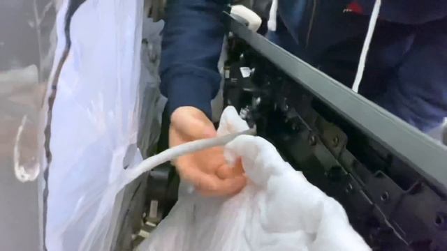 Новый HAVAL JOLION: разбираем двери для шумоизоляции. Штатная ...