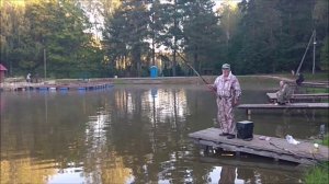 Утренняя рыбалка на верхнем. Клёвое место, Лосиный остров.