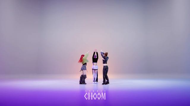 ISSUE 'CONNECT' (4K) STUDIO CHOOM ORIGINAL.2160p60 смотреть онлайн