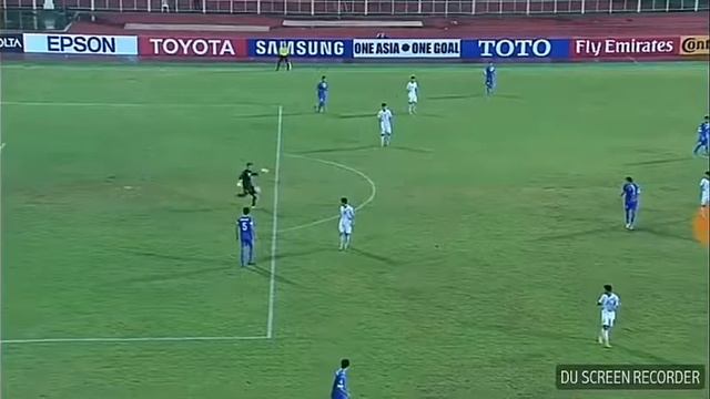 Вратарь сборной Узбекистана забил гол команде КНДР от своих ворот ? смотреть онлайн