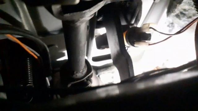 подсос вакуумного усилителя тормозов ВАЗ 2110 смотреть онлайн