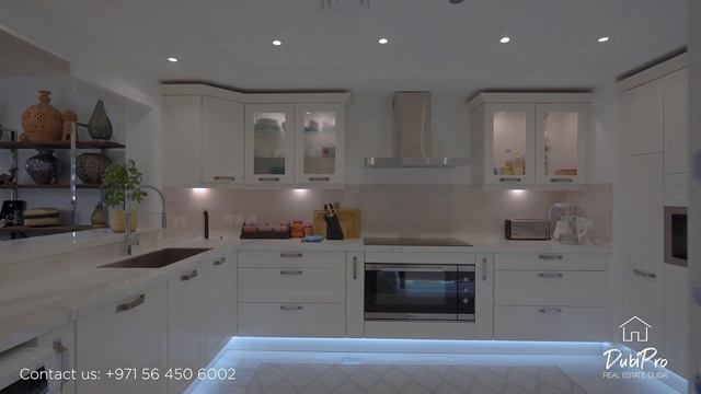 Upgraded Burj al Arab view 2 bedroom F type in Shoreline Palm Jumeirah for sale смотреть онлайн