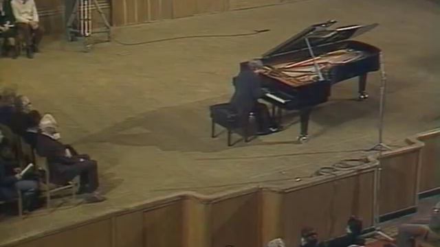 Gilels plays Rachmaninov: Vocalise op.34 no.14 смотреть онлайн