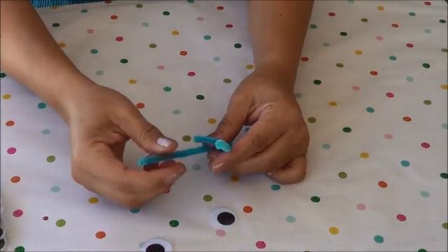 ANILLOS LOCOS IDEALES PARA LOS NIÑOS .- PIPE CLEANER CRAZY RINGS. смотреть онлайн