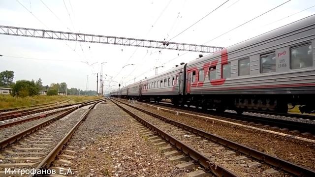 Электровоз ЧС2Т-999 (ТЧЭ-8) с пассажирским поездом №551А Санкт-Петербург - Анапа + ЭД2Т-0027 (ТЧ-3) смотреть онлайн